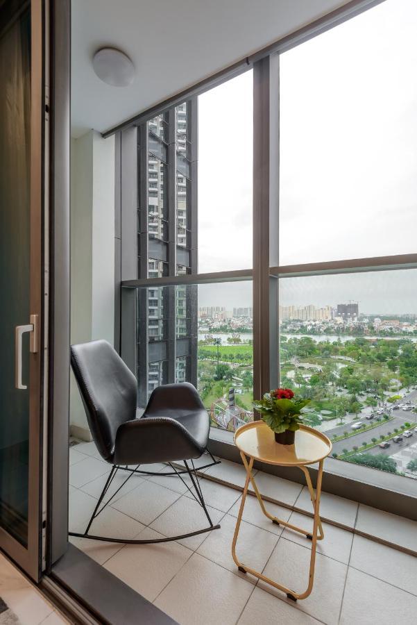 Landmark 81 - Imperial Residence Хошимин Экстерьер фото